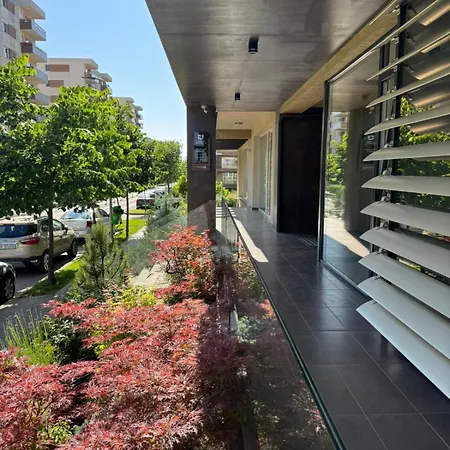 Coresi Long Stay Apartment Freeparking Gbwifi Storage *